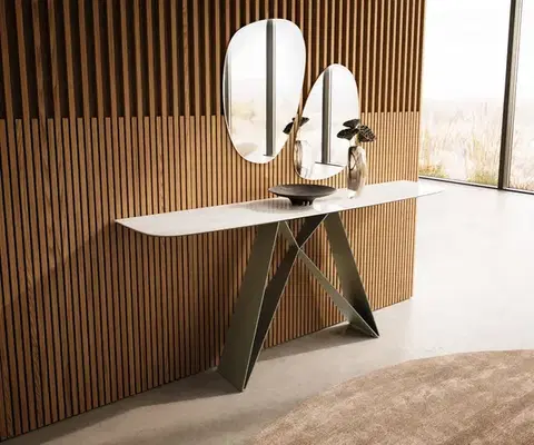 Konzolové stolíky DELIFE Konzolový stolík Edge zaoblený tvar 180×40 cm keramika onyx šampanské Velio kov titánová farba