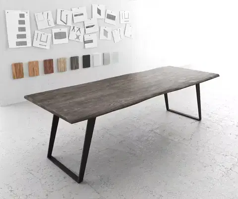 Jedálenské stoly DELIFE Jedálenský stôl Edge 260x100 akácia platinová kov šikmý Live-Edge