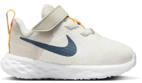 Tenisky Nike Revolution 6 Nn Tdv Veľkosť: 17 EUR