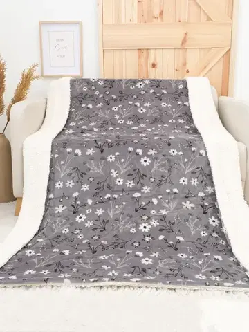Deky MKLozkoviny.sk Baránková deka mikroplyš Exclusive 220 × 200 cm – Vanessa sivá