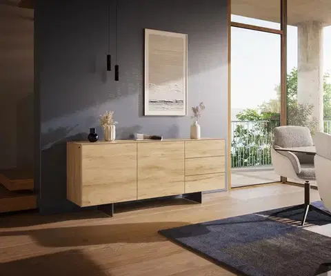 Komody DELIFE Komoda Cuor 180 cm keramika Laminam® Sabbia v dubovej farbe 2 dvierka 3 zásuvky podstava závesná nerezová oceľ