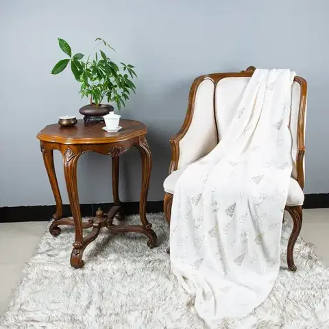 Ozdobné prikrývky Deka Winter MR24001 130x170 cm biela