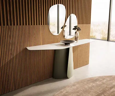 Konzolové stolíky DELIFE Konzolový stolík Edge polygonálny 180×50 cm keramika onyx šampanské Livos kov titánová farba