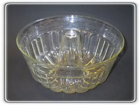 Formy na pečenie MAKRO - Bábovka malá 21cm 1,3L SIMAX