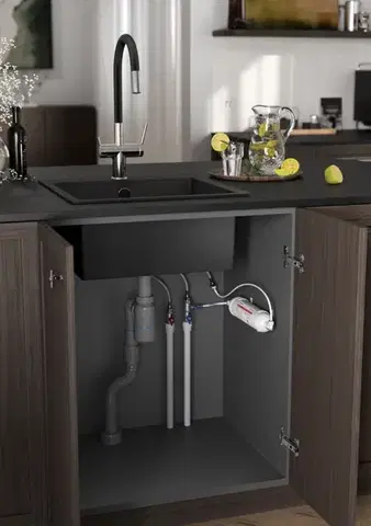 Kuchynské drezy NOVASERVIS NOVASERVIS - Drezová stojanková batéria Filtrata s elast.ram, čierna-chróm BFT41B