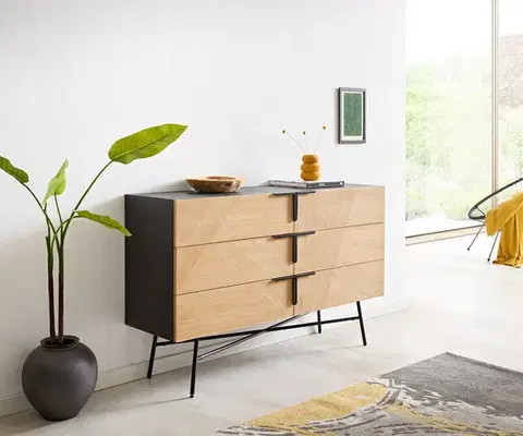 Komody DELIFE Komoda Mikkusu 140 cm bambus prírodná mango čierna 6 zásuviek kov čierna