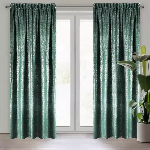 Závesy do spálne Záves CYPR 140X270 na páske 373081
