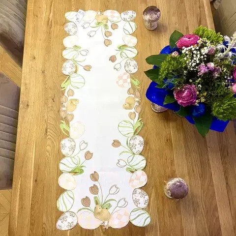 Obrusy Veľkonočný obrus Easter 40x110cm TiaHome