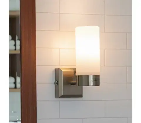 Svietidlá BRILAGI - Kúpeľňové nástenné svietidlo RAY 1xE14/40W/230V IP44 7815-BRI