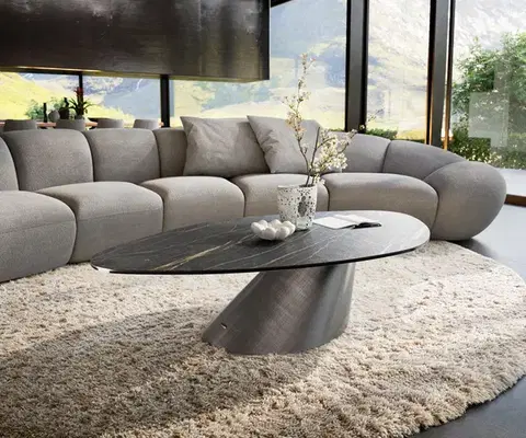 Konferenčné stolíky DELIFE Konferenčný stolík Edge organický 140x76 cm keramika Laminam® Noir Desir hnedá Conis metalická strieborná