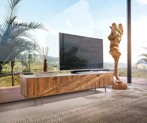 Televízne stolíky DELIFE TV stolík Bahan 200 cm mango teak 4 dvierka mramorová doska biela podstava v tvare L nerezová oceľ