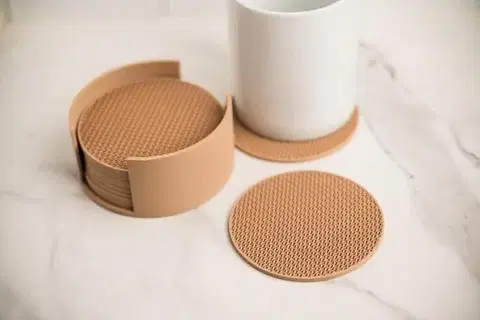 Obrusy Kinekus Podložka pod pohár 9x9x0,4cm plastová balenie 6ks