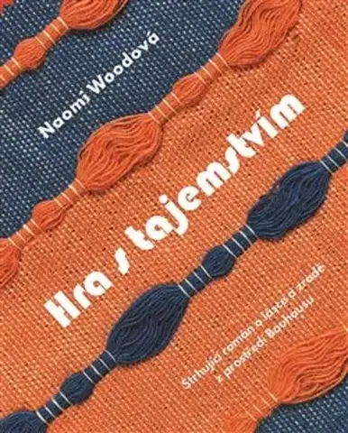 Historické romány Hra s tajemstvím - Naomi Woodová
