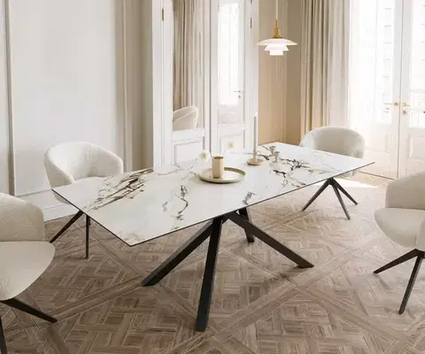 Jedálenské stoly DELIFE Jedálenský stôl Edge 180-220x100 keramika Calacatta Luxe bielo-zlato-šedá krížová podstava obdĺžnikový čierna rozkladací