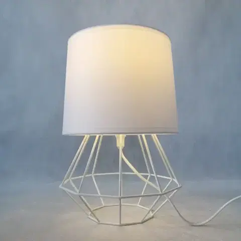 Moderné lampy do obývačky Stolná lampa Diamond biela 5231 LB1