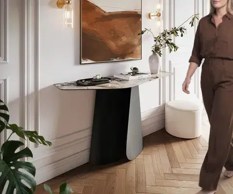 Konzolové stolíky DELIFE Konzolový stolík Edge polygonálny 140×50 cm keramika Patagonia leštený Livos kov čierna