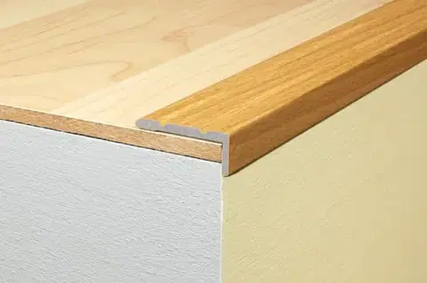 Schodové lišty a profily Schodový profil 25 x 10 mm (samolepiaci) Buk E08