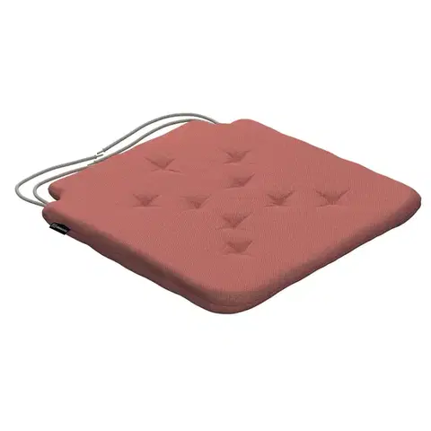 Sedáky Oliver s viazaním