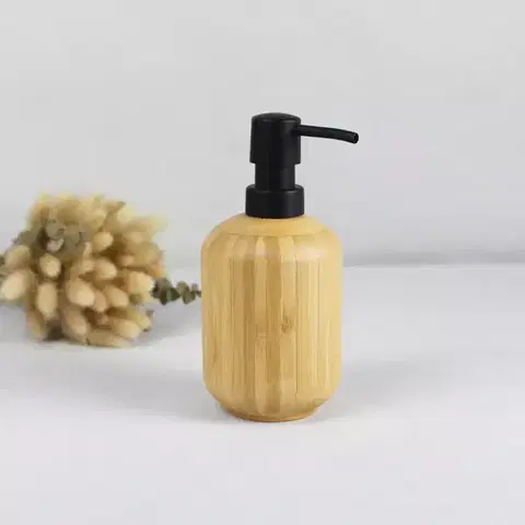 Dávkovače mydla Dávkovač BRM-0636