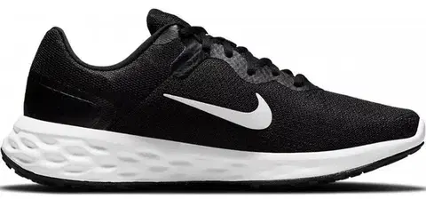 Cesta Nike Revolution 6 Next Nature M Veľkosť: 44,5 EUR