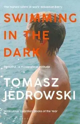 Svetová beletria Swimming in the Dark - Tomasz Jedrowski
