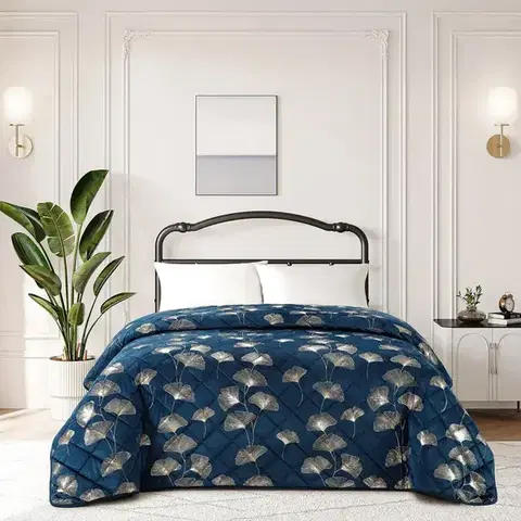 Prehozy na posteľ Prikrývka na posteľ Jola RQ-015 170x220 cm tmavomodrá