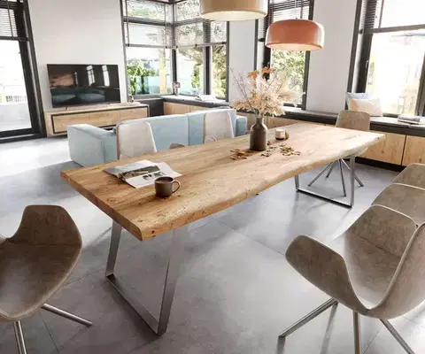 Jedálenské stoly DELIFE Jedálenský stôl Edge 260x100 cm XL akácia prírodná nerezová oceľ strieborná skosený Live-Edge