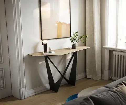 Konzolové stolíky DELIFE Konzolový stolík Edge polygonálny 140×50 cm keramika Laminam® sabbia v dubovej farbe Spios kov čierna