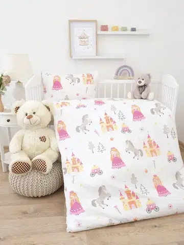 Detské obliečky MKLozkoviny.sk Bavlnené obliečky Renforcé do postieľky - Kúzelné kráľovstvo - 100 × 135 cm - 40 x 60 cm