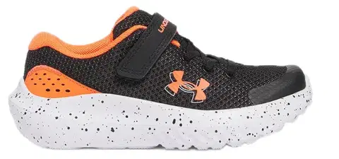 Tenisky Under Armour Bps Surge 4 Ac Jr Veľkosť: 27,5 EUR