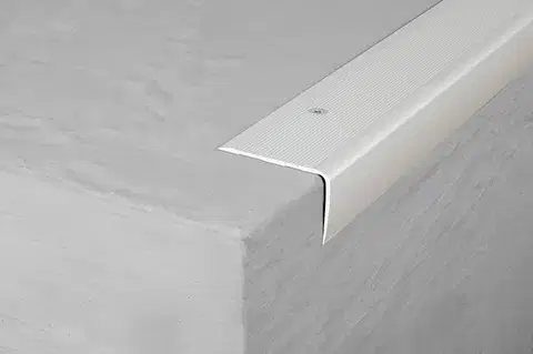 Schodové lišty a profily Schodový profil 41 x 27 mm (skrutkovací) Inox E07
