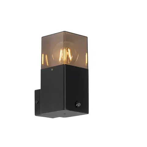 Vonkajsie svetlo so senzorom Vonkajšia nástenná lampa čierna IP44 s senzorom súmraku až úsvitu - Dánsko