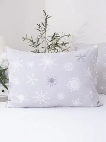 Dekoračné obliečky MKLozkoviny.sk Flanelová obliečka na vankúš 50 x 70 cm - Frozen sivé-  -