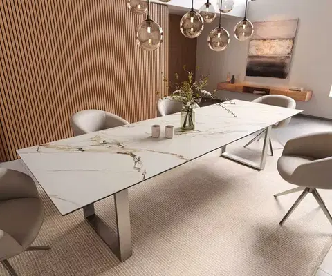 Jedálenské stoly DELIFE Jedálenský stôl Edge 300x100 keramika Calacatta Luxe bielo-zlato-šedá nerezová oceľ úzky
