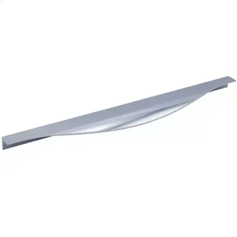 Úchyty Rukoväť vzor Ua 110 chróm 596mm