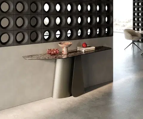 Konzolové stolíky DELIFE Konzolový stolík Edge polygonálny 180×50 cm keramika emperador extra leštená tmavohnedá Livos kov titánová farba