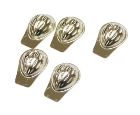 Vykrajovače Kinekus Formička mini orech 3cm, 30ks