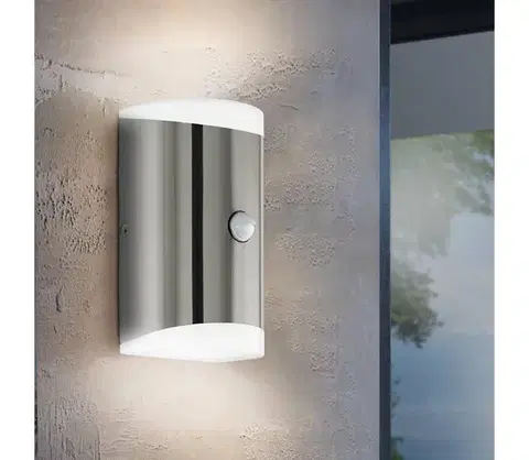 Svietidlá Eglo 75544-LED Vonkajšie nástenné svietidlo so senzorom CARPINERA 2xGU10/4,6W/230V 75544
