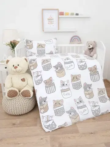 Detské obliečky MKLozkoviny.sk Obliečky mikroplyš do postieľky Exclusive – Mačičky vo vrecku - 100 × 135 cm - 40 x 60 cm