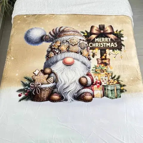 Deky Vianočná deka luxury baranková z mikroplyšu Gnome gold 150x200cm TiaHome