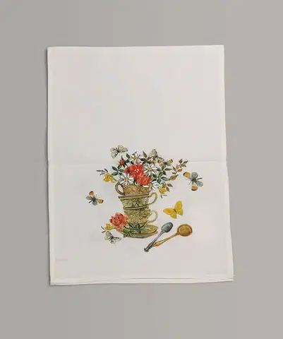 Obrusy Vyšívaný obrus šálky s kvetmi 40x110 cm TiaHome