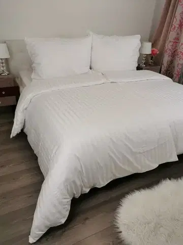 Obliečky Obliečky damaškové biele TiaHome - 1x Vankúš 90x70cm, 1x Paplón 140x220cm