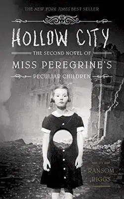 Cudzojazyčná literatúra Hollow City: The Second Novel of Miss Peregrine's Children - Ransom Riggs