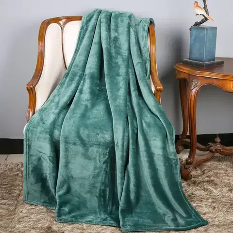 Ozdobné prikrývky Deka Laguna JDML003 130x170 cm fľaškovozelená