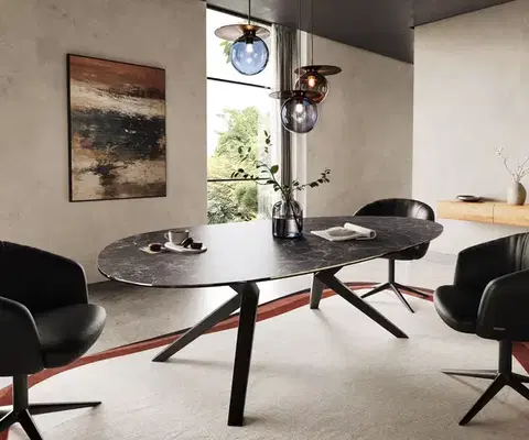 Jedálenské stoly DELIFE Jedálenský stôl Edge oválny 220x120 keramika Laminam® Nero Greco antracitová Zenthara hranatý kov čierna