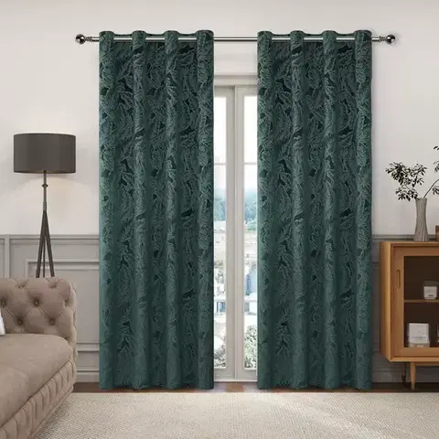Závesy do spálne Záves na priechodkách VELVET GY2316/270G/M2/12/140x250 cm zelená