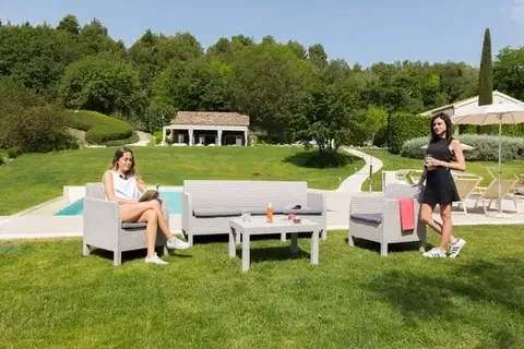 Záhradné sedacie súpravy Záhradná sedacia súprava MATILDE 5 Toomax
