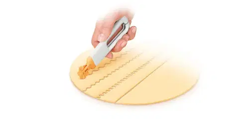 Formy na pečenie Tescoma radlo so 4 kolieskami DELÍCIA