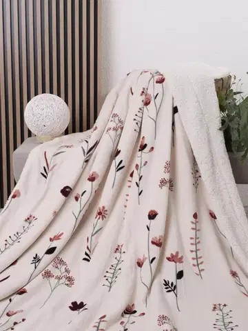 Deky MKLozkoviny.sk Baránková deka mikroplyš Exclusive 150 × 200 cm – Vlčie maky bežové