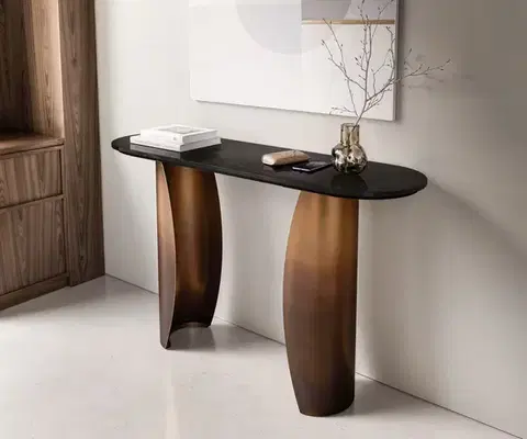 Odkládací stolky DELIFE Konzolový stolík Solena 135x40 cm mramor čierna strieborná kov zlatá Fusion povrchová úprava